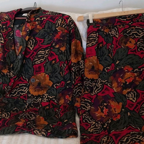 Jaeger women's set N14 like new, multicolor