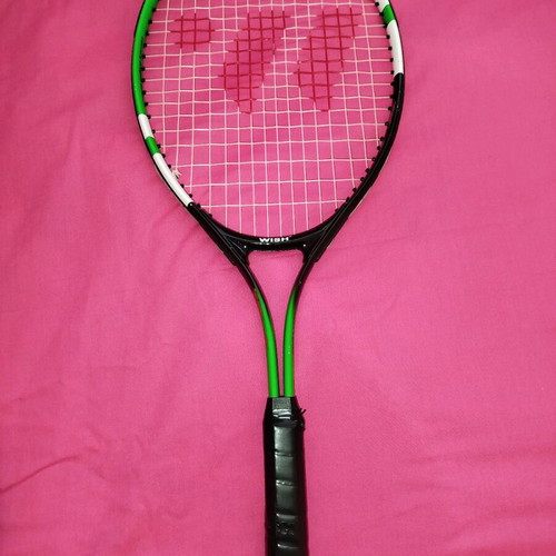 Wish tennis racket like new Century Dragon Series