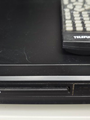 Telefunken DVD player with remote control