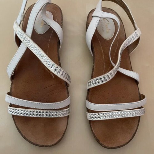 Clarks leather sandals size 39 wide fit with strass, like new