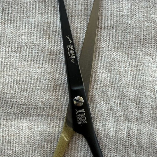 Jaguar professional haircutting scissors 6 inches like new