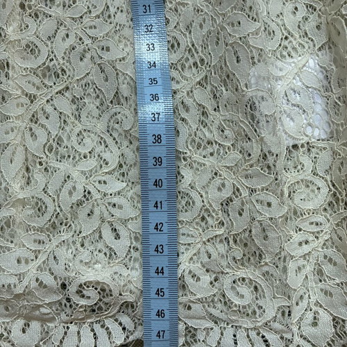 Molly Bracken Romantic Cream Lace Boxy Top Small Like New