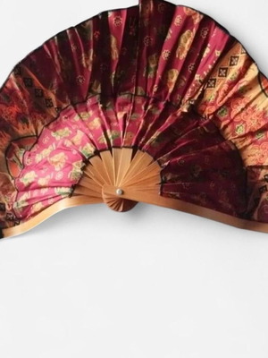 Vintage red fan hat