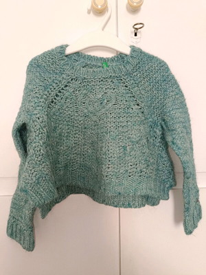 Benetton short green pullover with silver threads like new, size 92 cm
