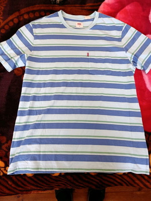 Levi's original striped t-shirt with pocket used, size M
