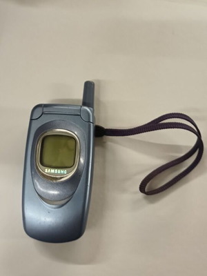 Samsung A800 used for parts or repair without charger