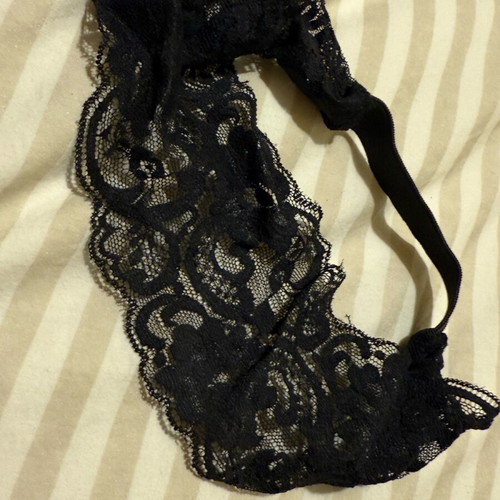 Lace hairband like new, black