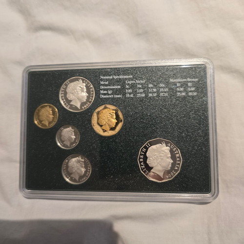 Collectible Australian coins new