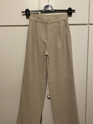 H&M beige high-waist wide-leg trousers