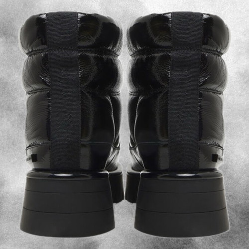 Michael Kors Black Quilted Boots Brand New