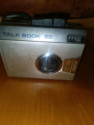 SANYO Talk Book VAS cassette player like new, retro 80s