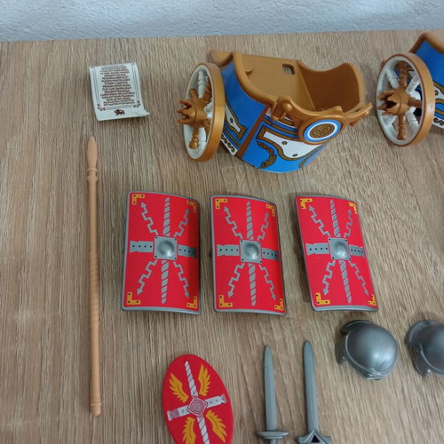 Playmobil Roman accessories, chariots and figure used