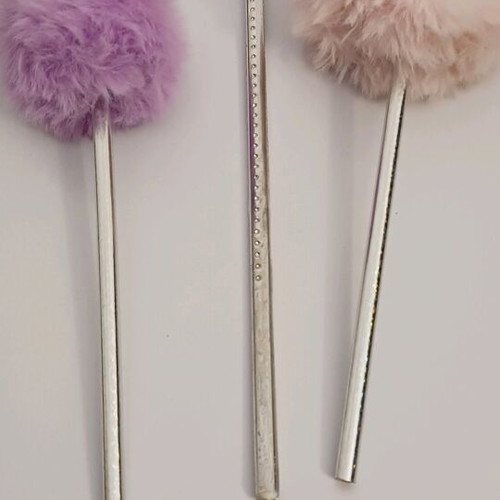 Set of 2 pencils and wand new