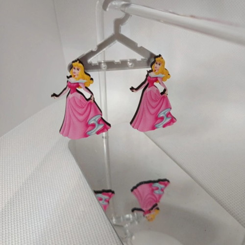 Sleeping Beauty earrings new, stainless steel, pink