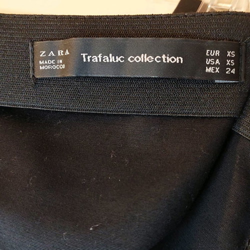 Zara mini skirt with ruffles like new, black, size S