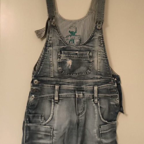 Bershka denim shorts salopette medium used, blue