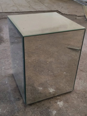Presentation cubes with mirror new 47x38, ideal for decor