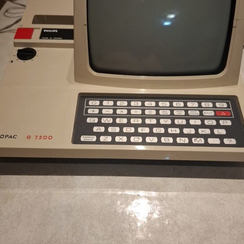Videopack G 7200 Philips console used, not working for repair