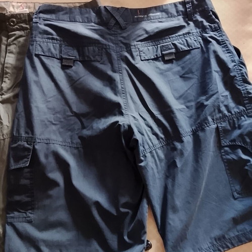 Men's casual bermuda shorts used, size L, multicolor