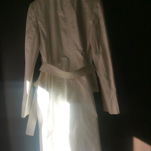 Women's white trench coat like new, size M