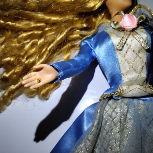 Mattel Barbie Sleeping Beauty collectible doll 1997