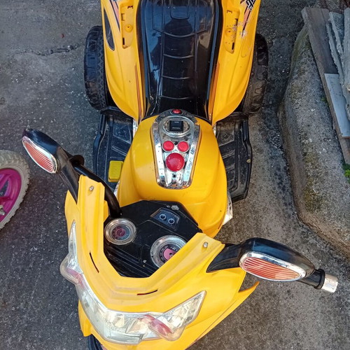 Electric ride-on motorcycles, set of 2