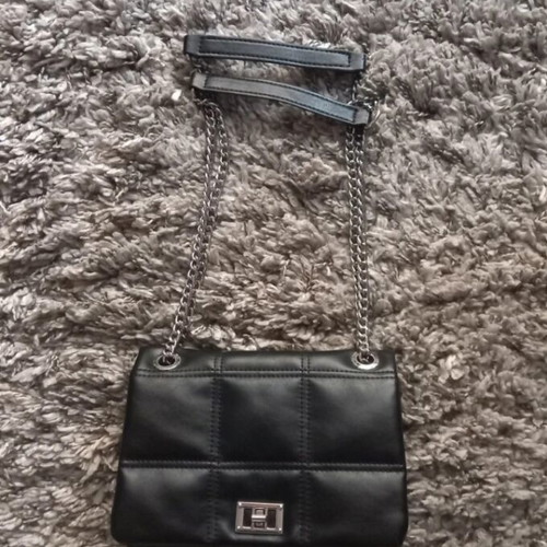 Stradivarius black shoulder bag like new