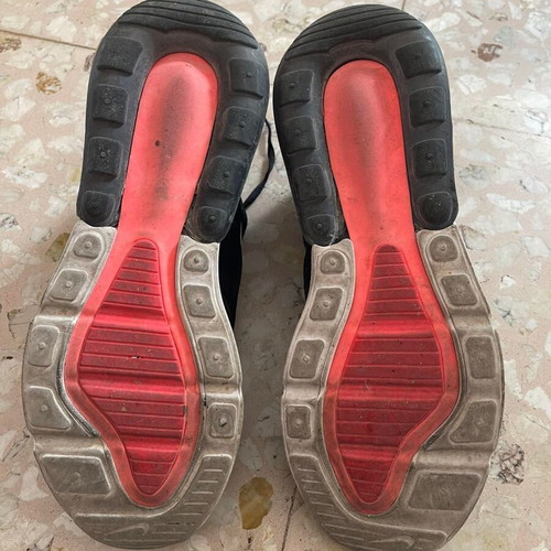 Nike Air Max 270 used, size 45, sport shoes