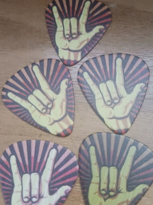 Guitar picks set of 5 with hand palm design red and beige