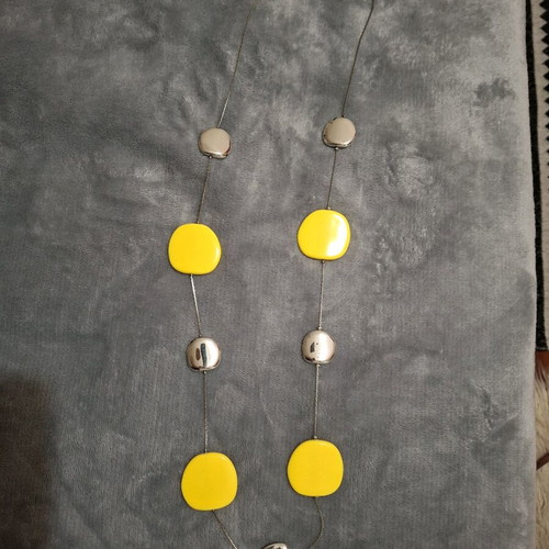 Variety of necklaces like new, pack of 10 pieces