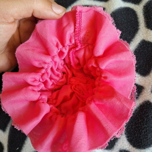 Fuchsia hat with lace like new for newborn baby