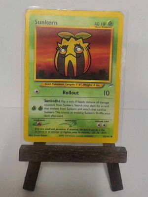 Pokemon card Sunkern 83/105 like new