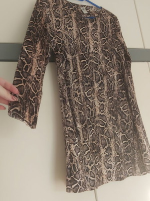 Mini leopard dress size large made in Italy like new