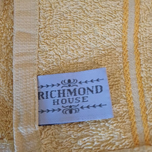 Towel set like new, 100% cotton, 3 pieces