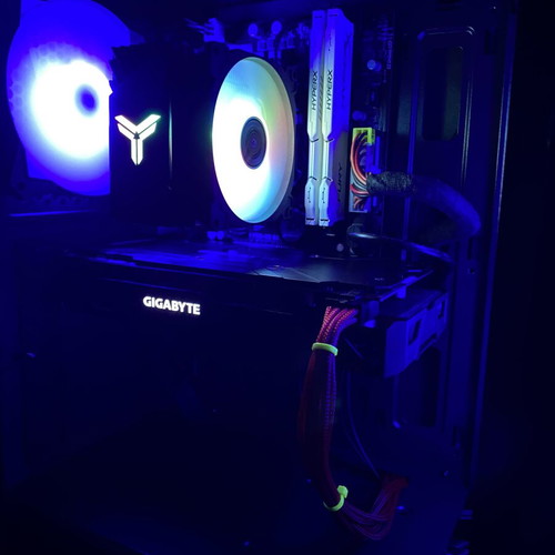 Budget Gaming PC i5 6th Gen with RX 570 4GB Like New