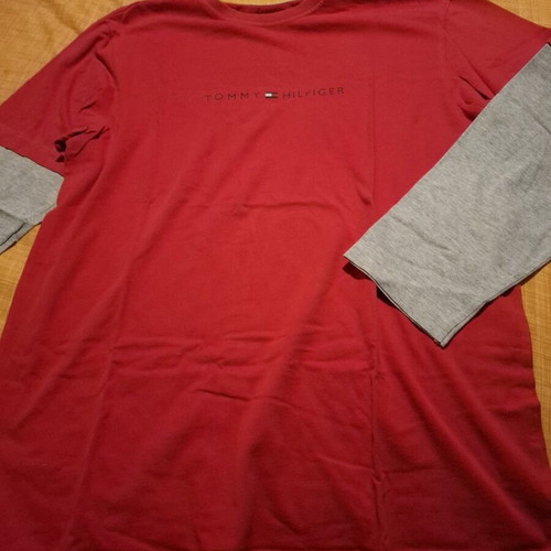 Tommy Hilfiger Long Sleeve T-shirt Medium Red 100% Cotton Like New