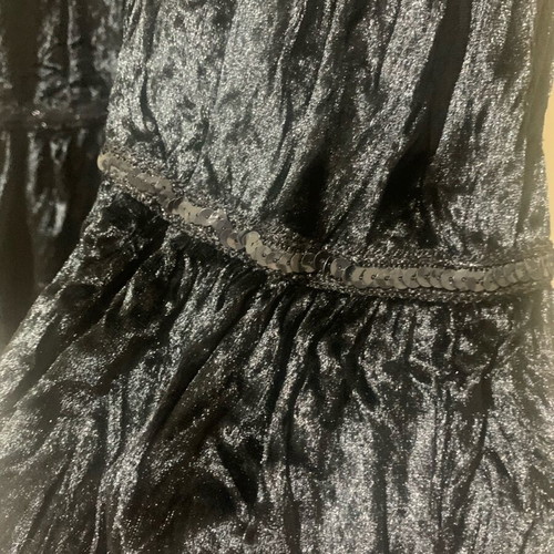 Velvet Italian mid-length skirt medium with embroidery, new, black