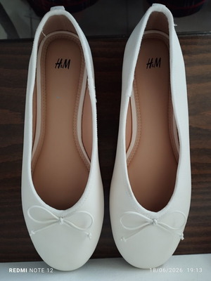 H&M Girls' Ballerinas Like New, Size 35, White