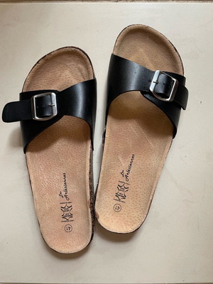 Sandals size 41 new, ideal for all occasions