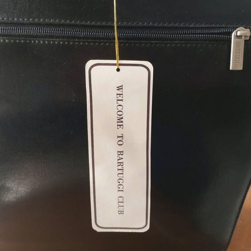 Bartuggi leather briefcase new with key, black