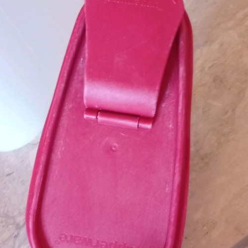 Tupperware classic jug used with red lid