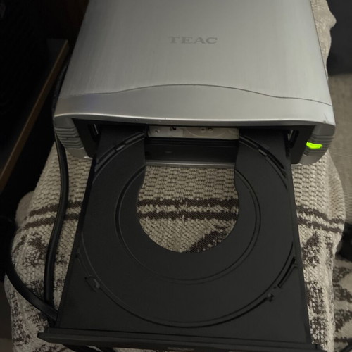 External 5.25” CD/CDRW/DVD/BLURAY Drive Case used with USB and power supply