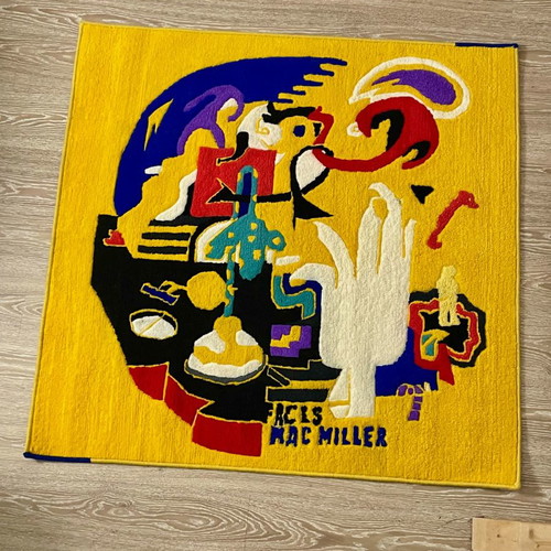 Mac Miller Faces handmade rug new, 100% natural wool, 1.4m x 1.4m