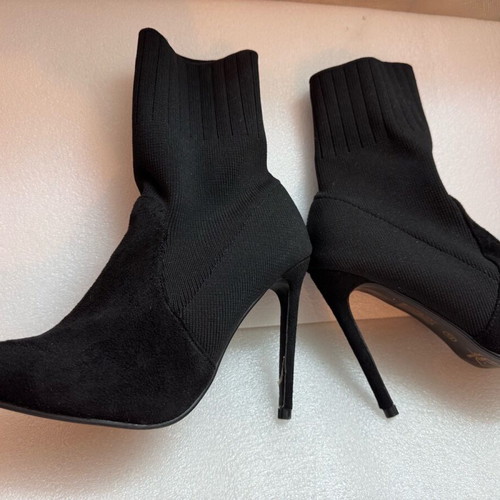 Sergio Todzi ankle boots black elastic fabric size 37 like new