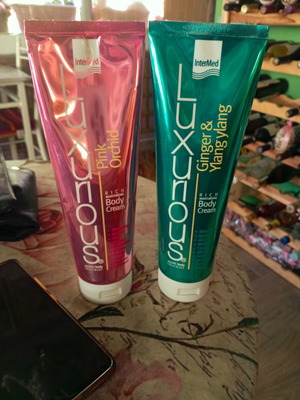 Set Body Cream Pink Orchid and Ginger Ylang Ylang used