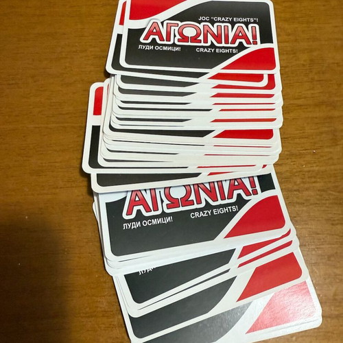 Agonia! Crazy Eights Board Game like new, 2-10 players