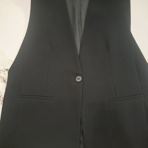 Zara black tailored vest size M like new