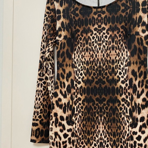 Le Vertige dress like new, size M, black and brown