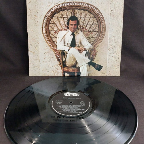Julio Inglesias Se Mi Lasci Non Vale vinyl used, Latin