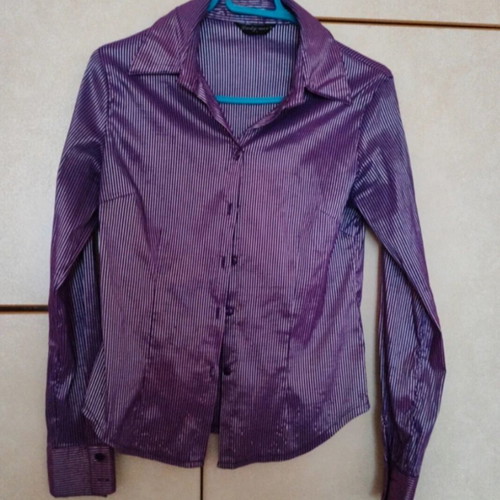 Women's shirt L purple like new